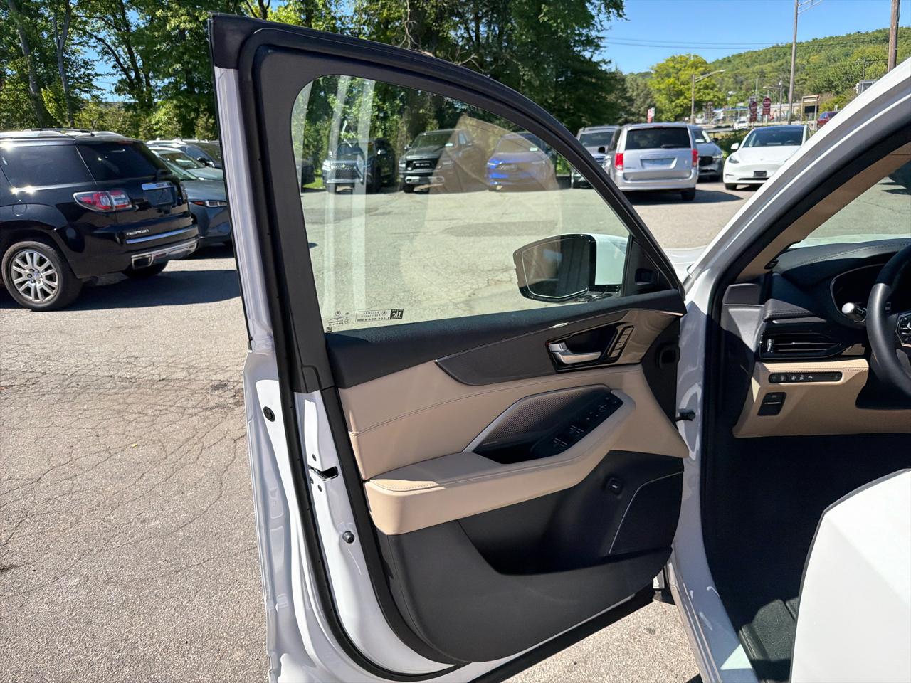 Acura MDX SH-AWD w/Advance Package 2025