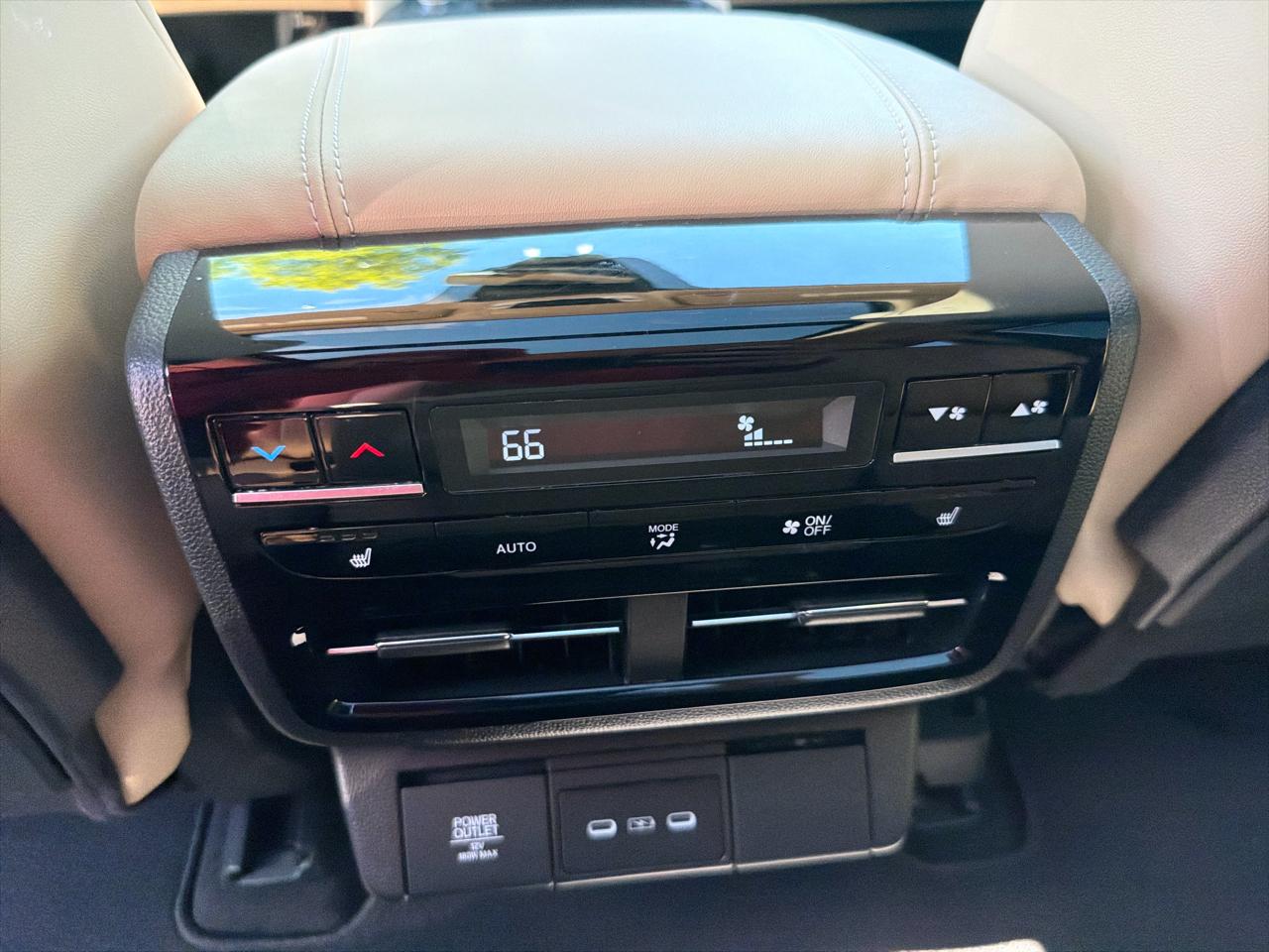 Acura MDX SH-AWD w/Advance Package 2025