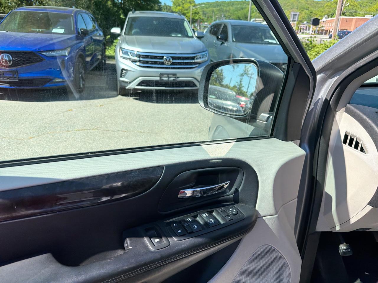 Dodge Grand Caravan 4dr Wgn SXT 2015