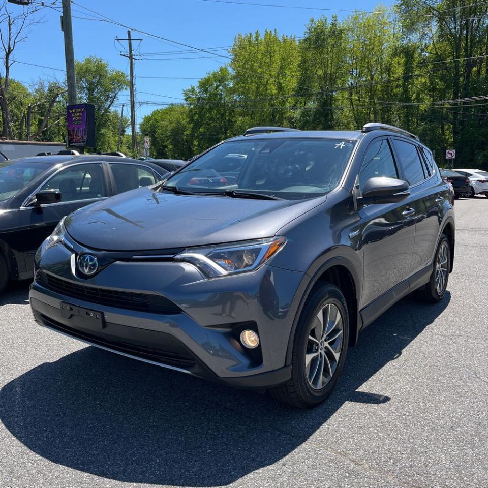 Toyota RAV4  2018