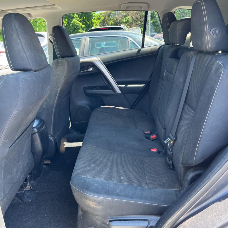 Toyota RAV4  2018