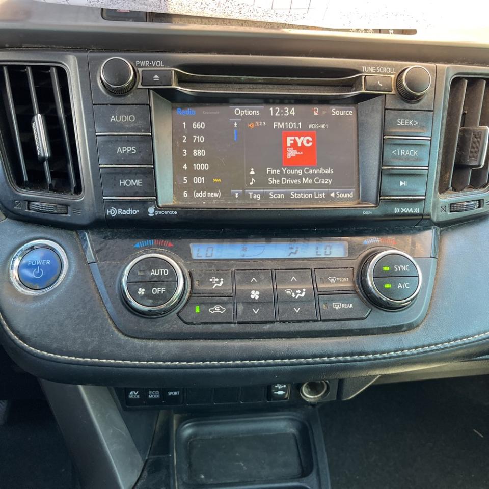 Toyota RAV4  2018