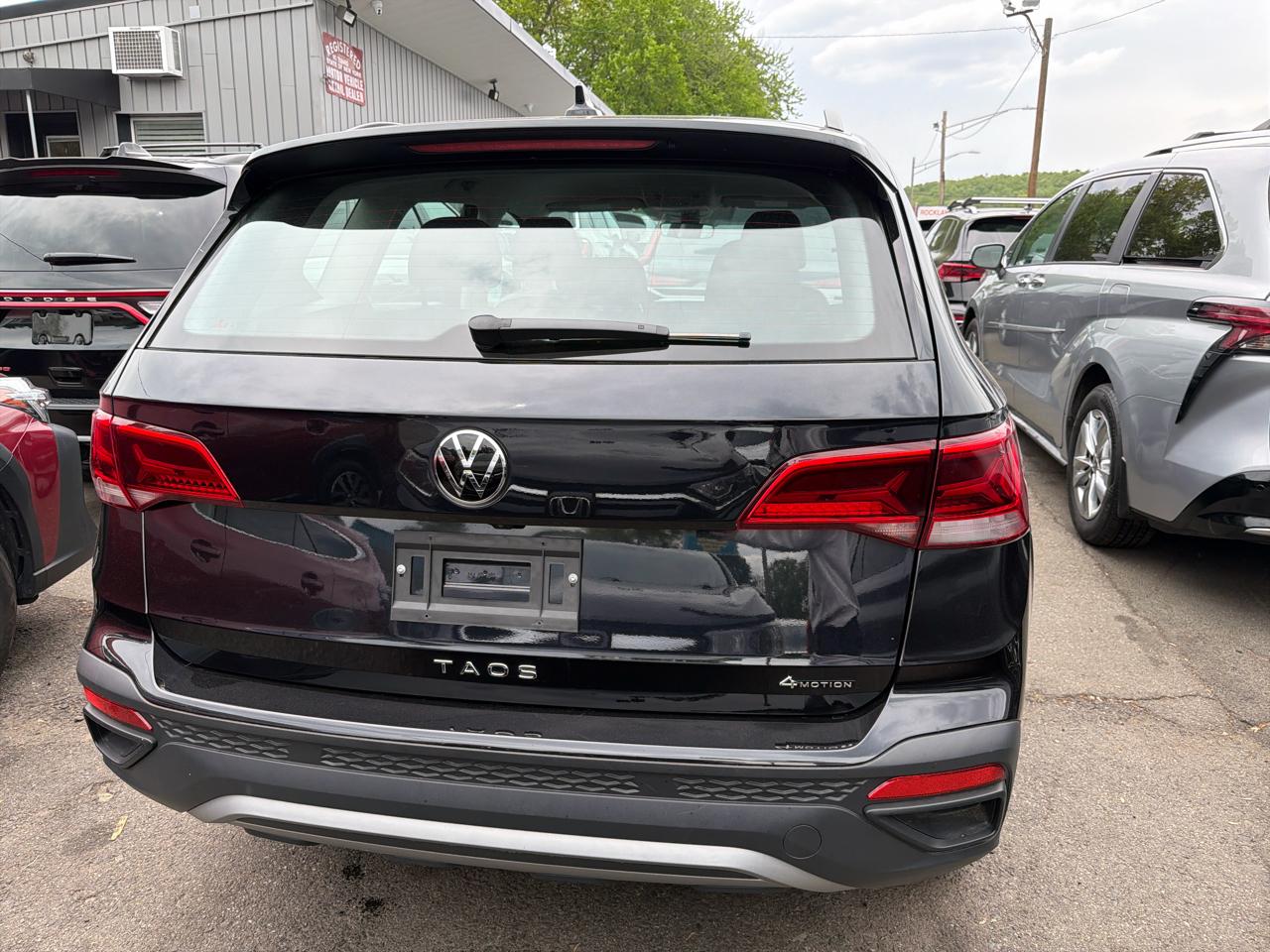 Volkswagen Taos S 4MOTION 2024