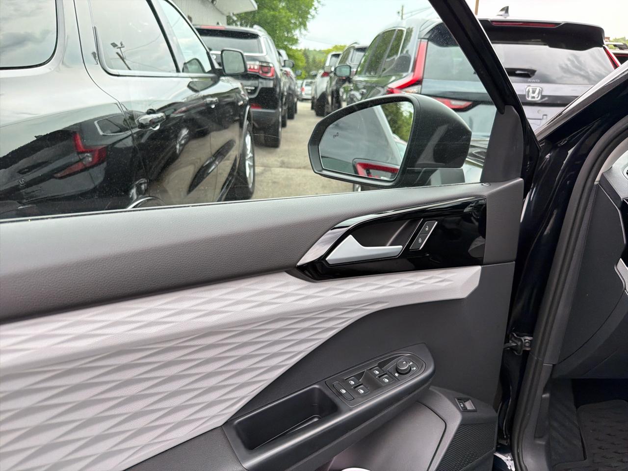 Volkswagen Taos S 4MOTION 2024