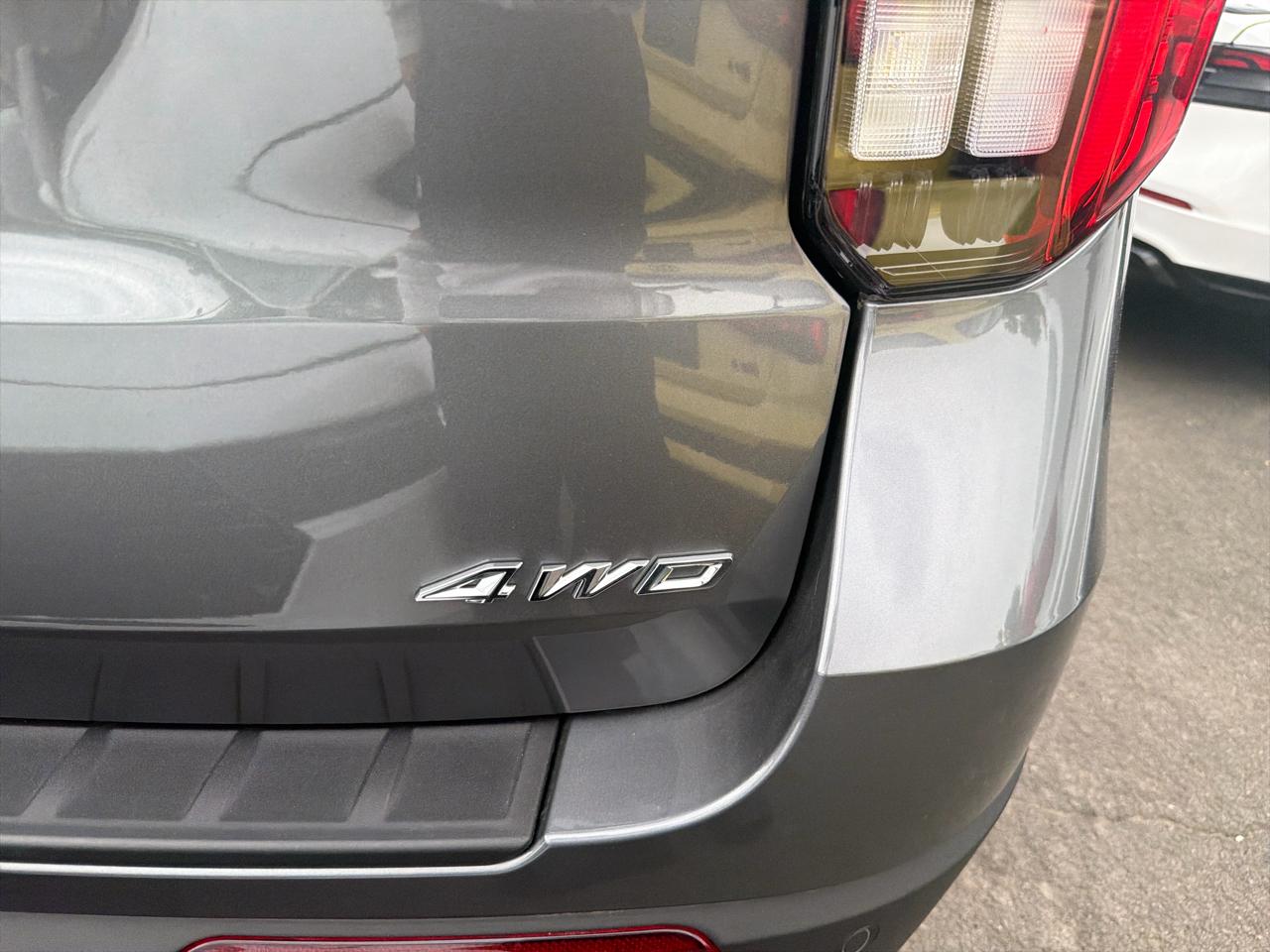 Ford Explorer Active 4WD 2025