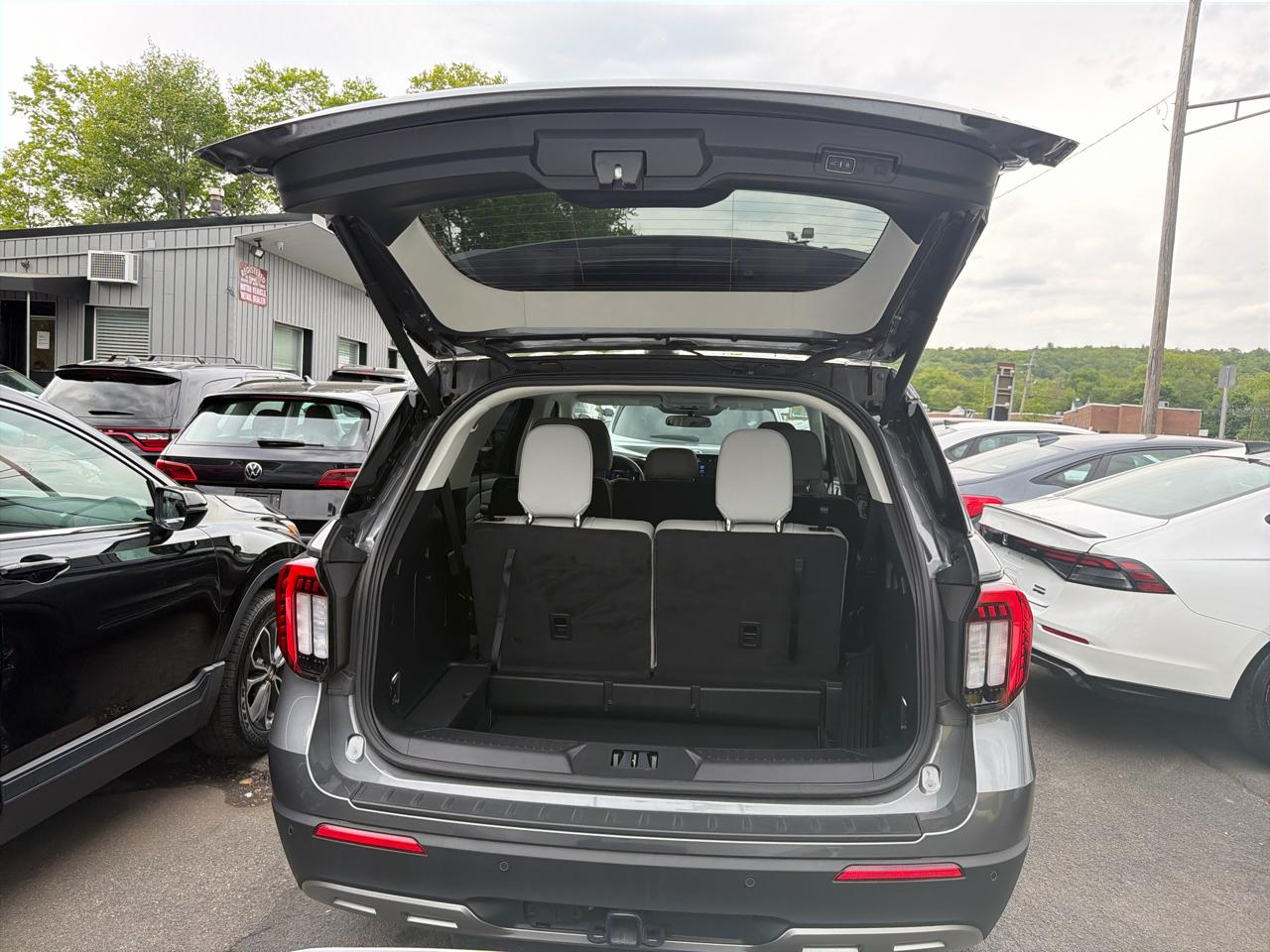 Ford Explorer Active 4WD 2025