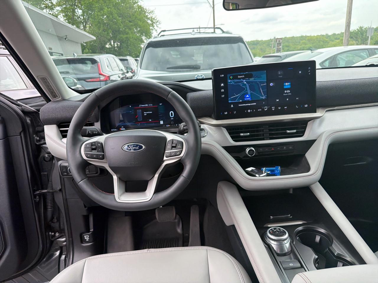 Ford Explorer Active 4WD 2025
