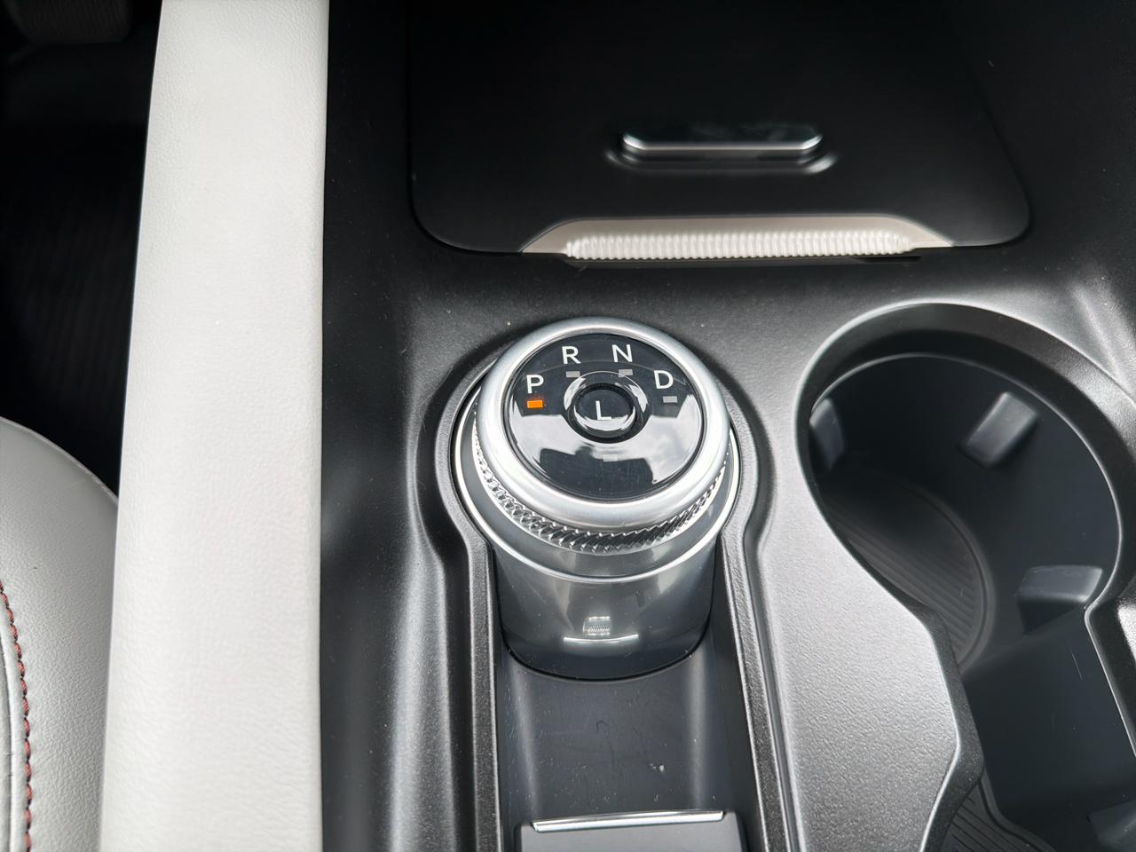 Ford Explorer Active 4WD 2025