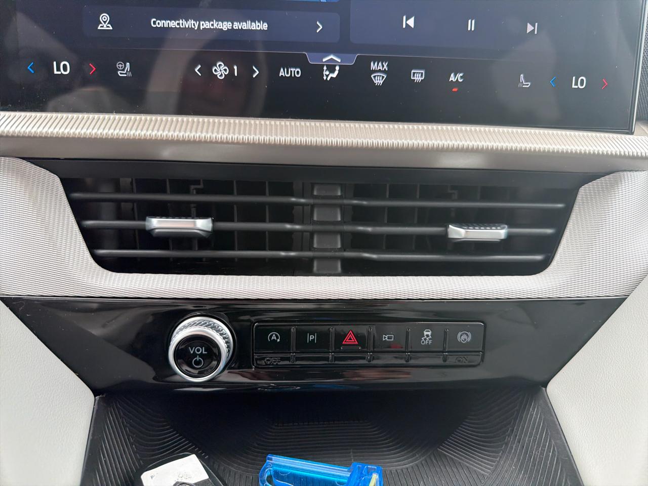 Ford Explorer Active 4WD 2025
