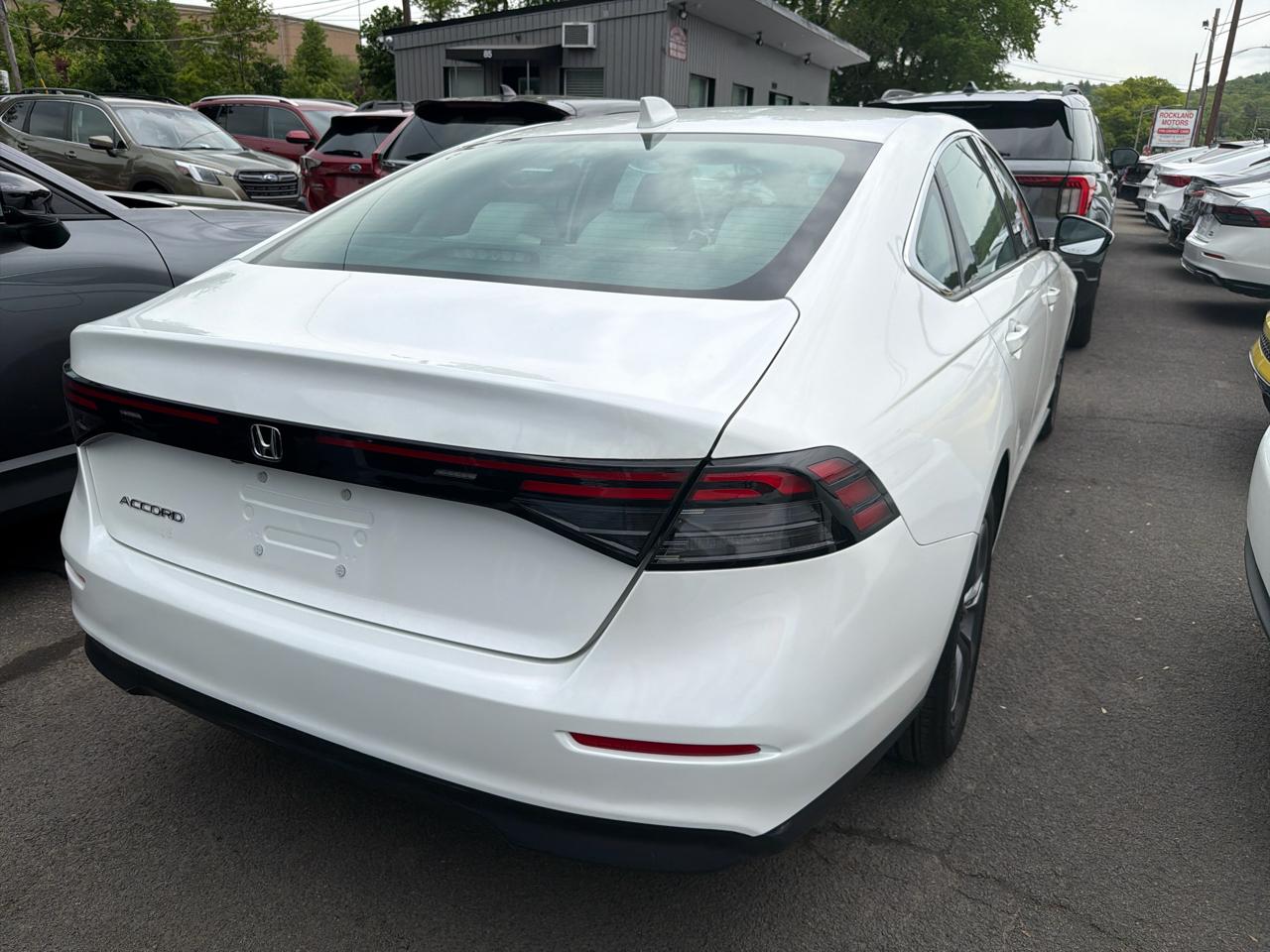 Honda Accord Sedan EX CVT 2023