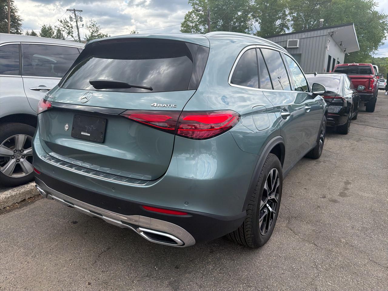 Mercedes-Benz GLC GLC 350e 4MATIC SUV 2025