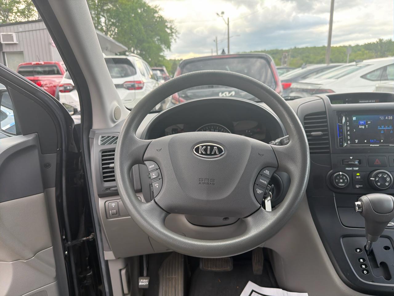 Kia Sedona 4dr Wgn LX 2012