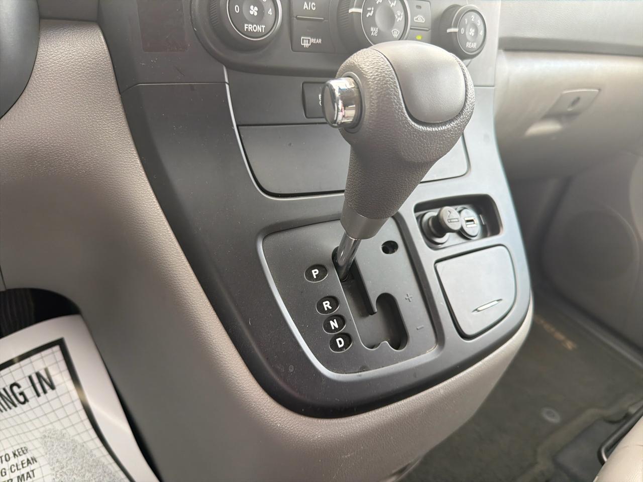 Kia Sedona 4dr Wgn LX 2012