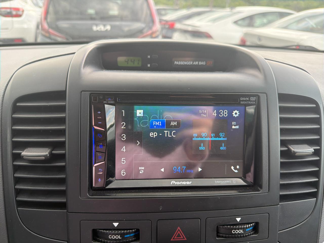 Kia Sedona 4dr Wgn LX 2012