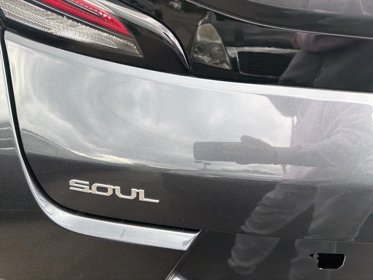 Kia Soul LX IVT 2023