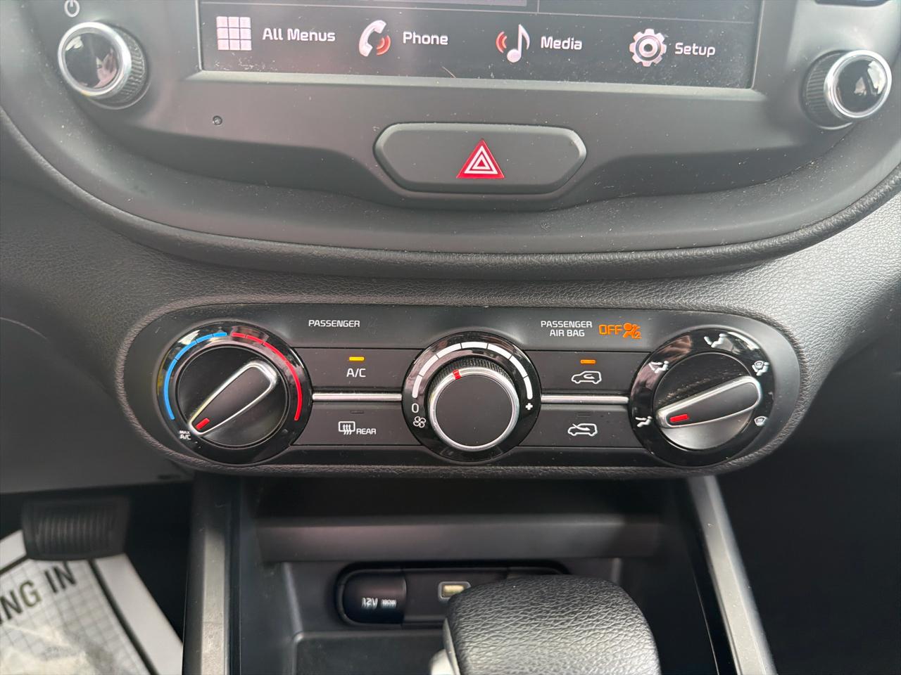 Kia Soul LX IVT 2023
