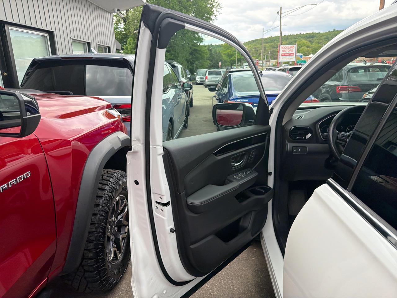 Honda Pilot Touring AWD 2024