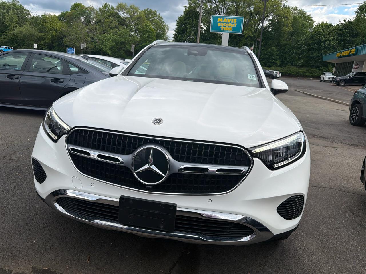 Mercedes-Benz GLC GLC 300 4MATIC SUV 2023