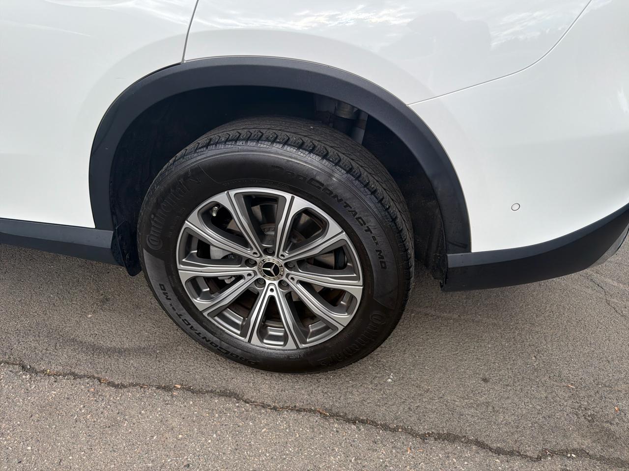 Mercedes-Benz GLC GLC 300 4MATIC SUV 2023