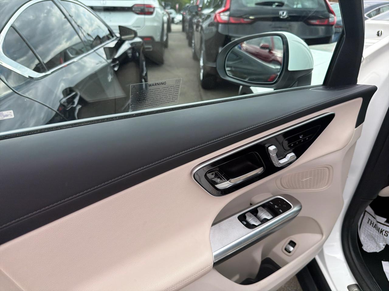 Mercedes-Benz GLC GLC 300 4MATIC SUV 2023