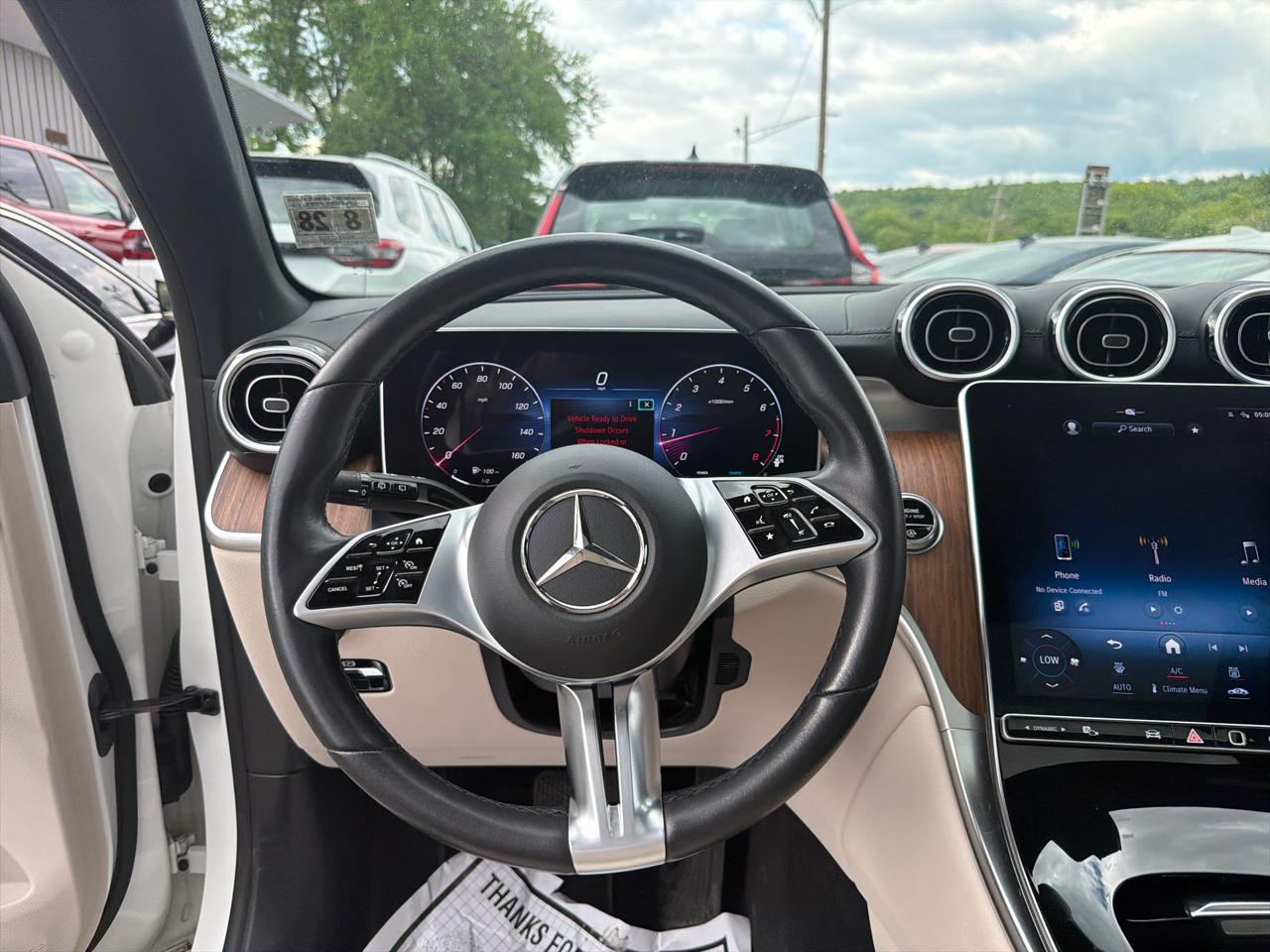 Mercedes-Benz GLC GLC 300 4MATIC SUV 2023