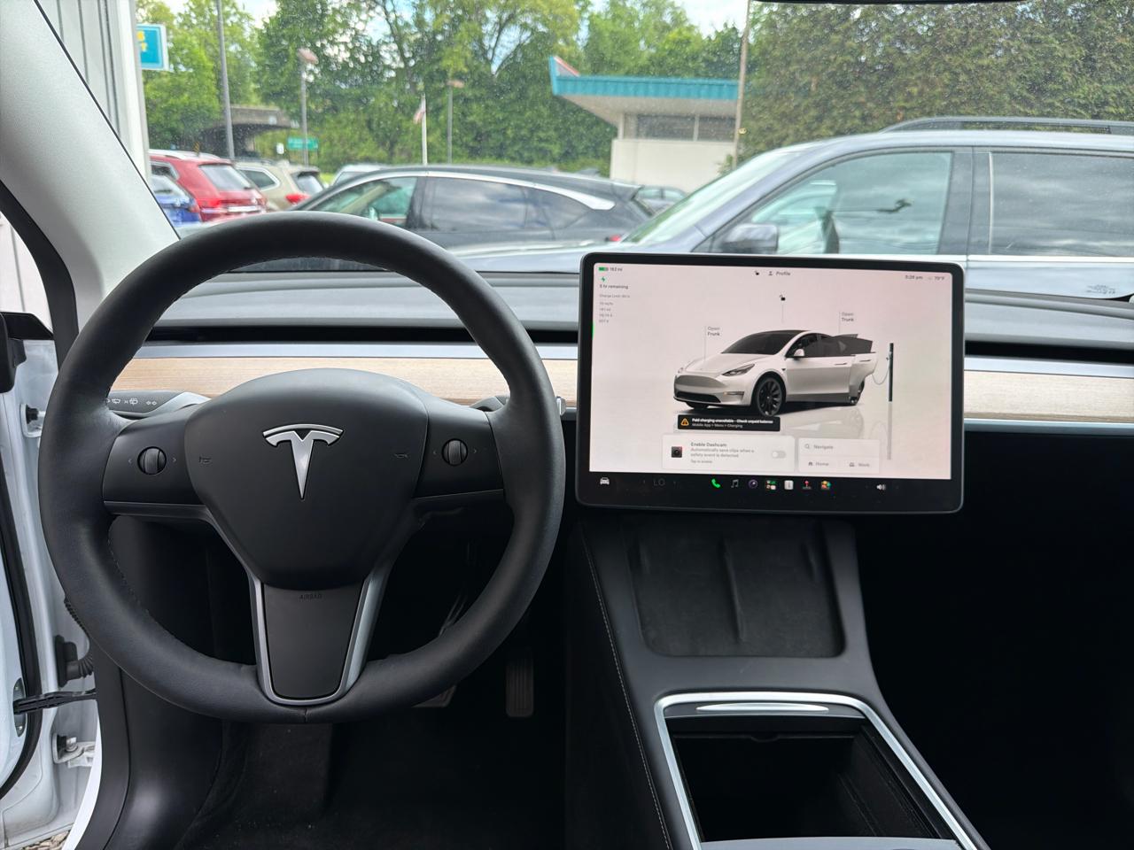 Tesla Model Y Long Range AWD 2024