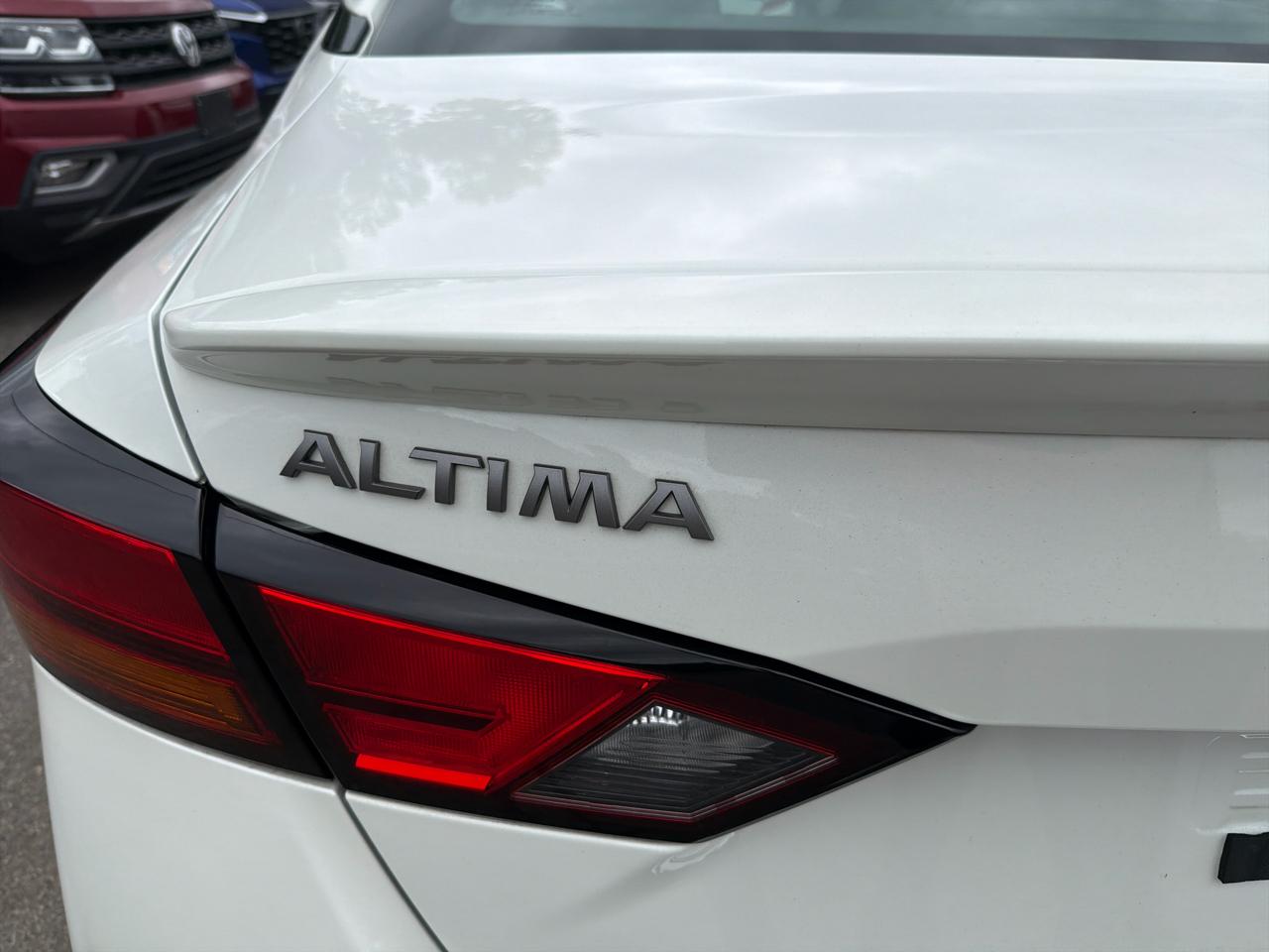 Nissan Altima 2.5 SR Sedan 2023