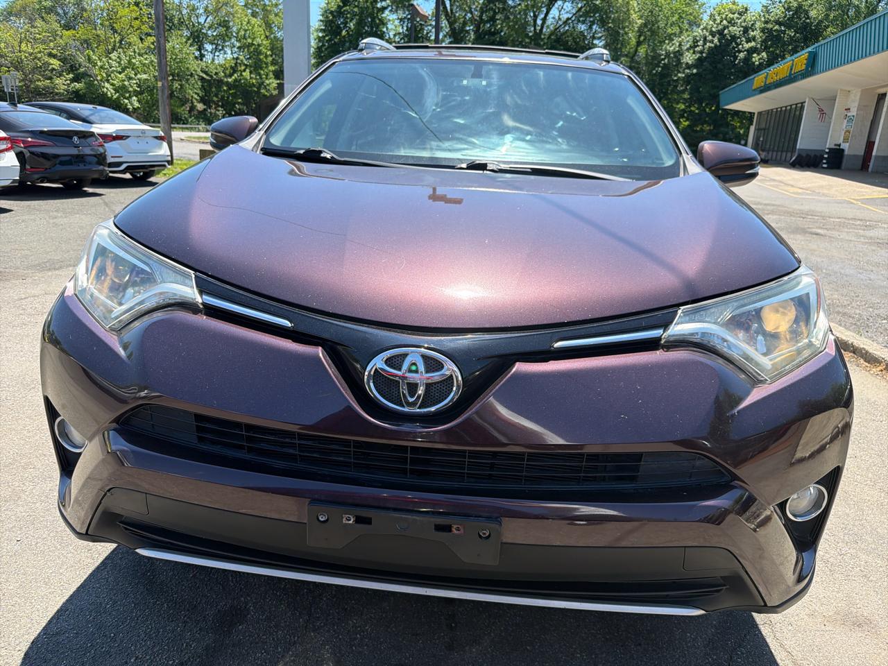 Toyota RAV4 AWD 4dr XLE (Natl) 2016