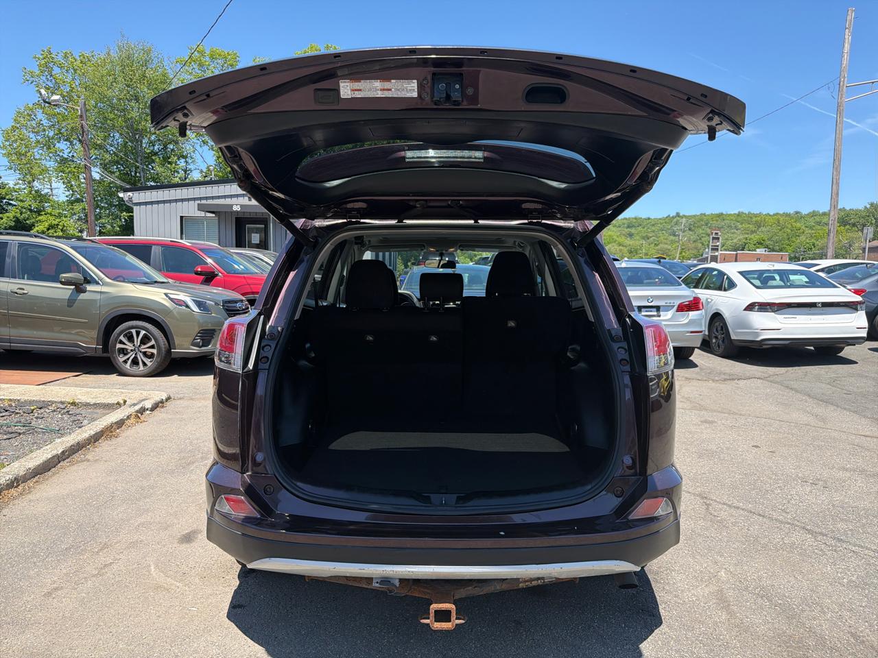 Toyota RAV4 AWD 4dr XLE (Natl) 2016