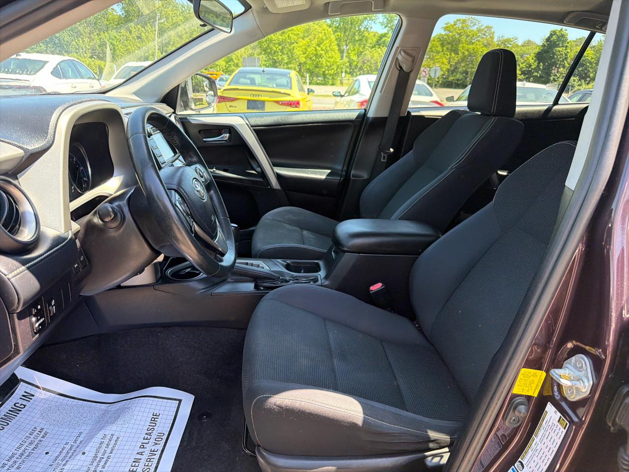 Toyota RAV4 AWD 4dr XLE (Natl) 2016