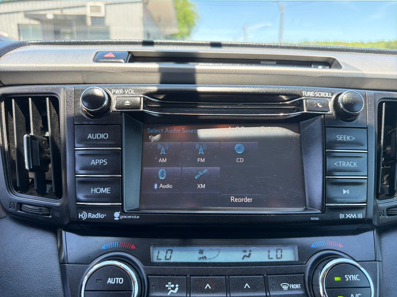 Toyota RAV4 AWD 4dr XLE (Natl) 2016