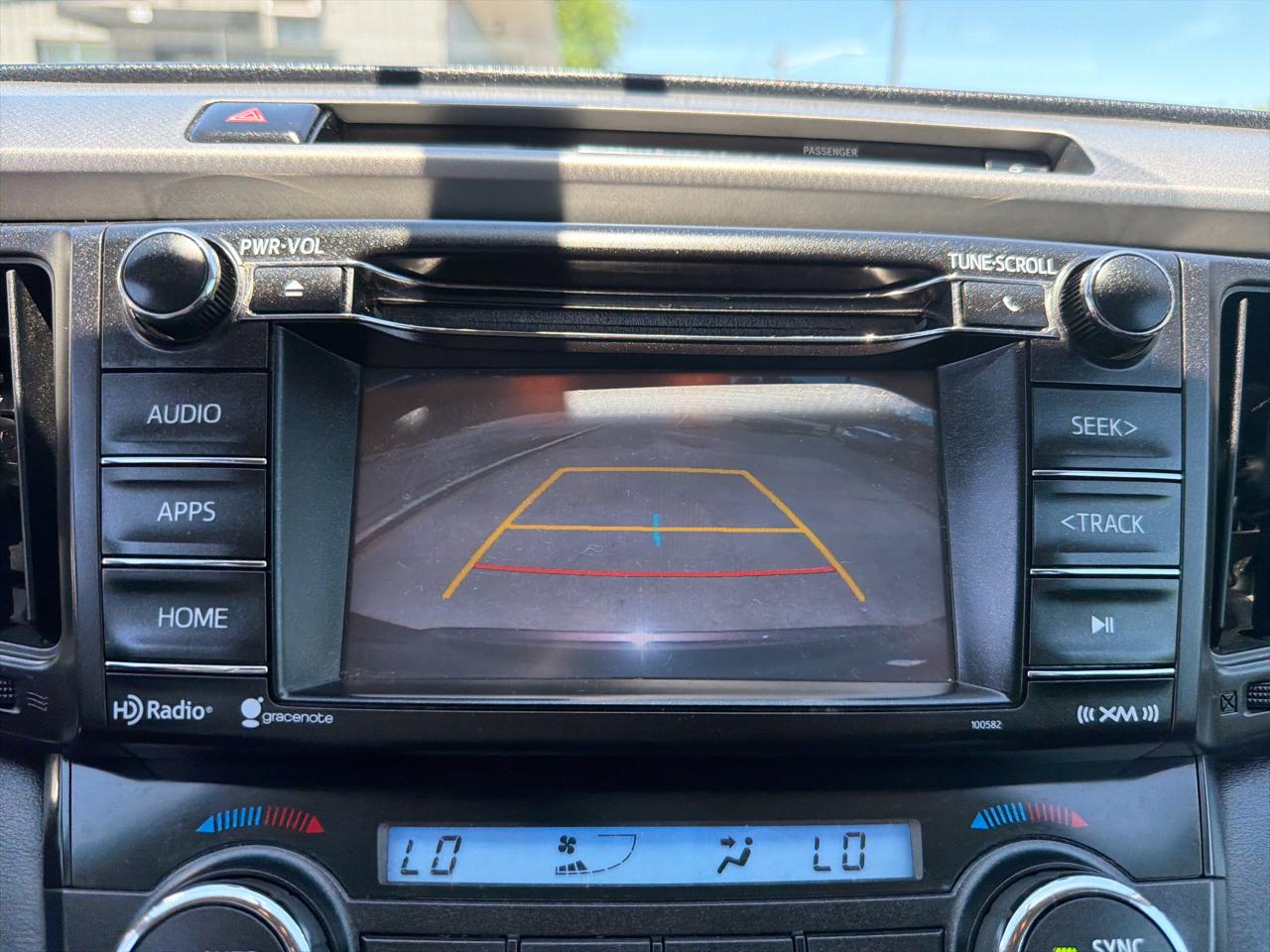 Toyota RAV4 AWD 4dr XLE (Natl) 2016