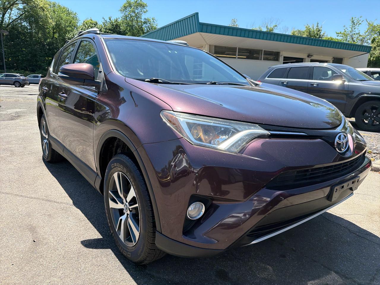 Toyota RAV4 AWD 4dr XLE (Natl) 2016