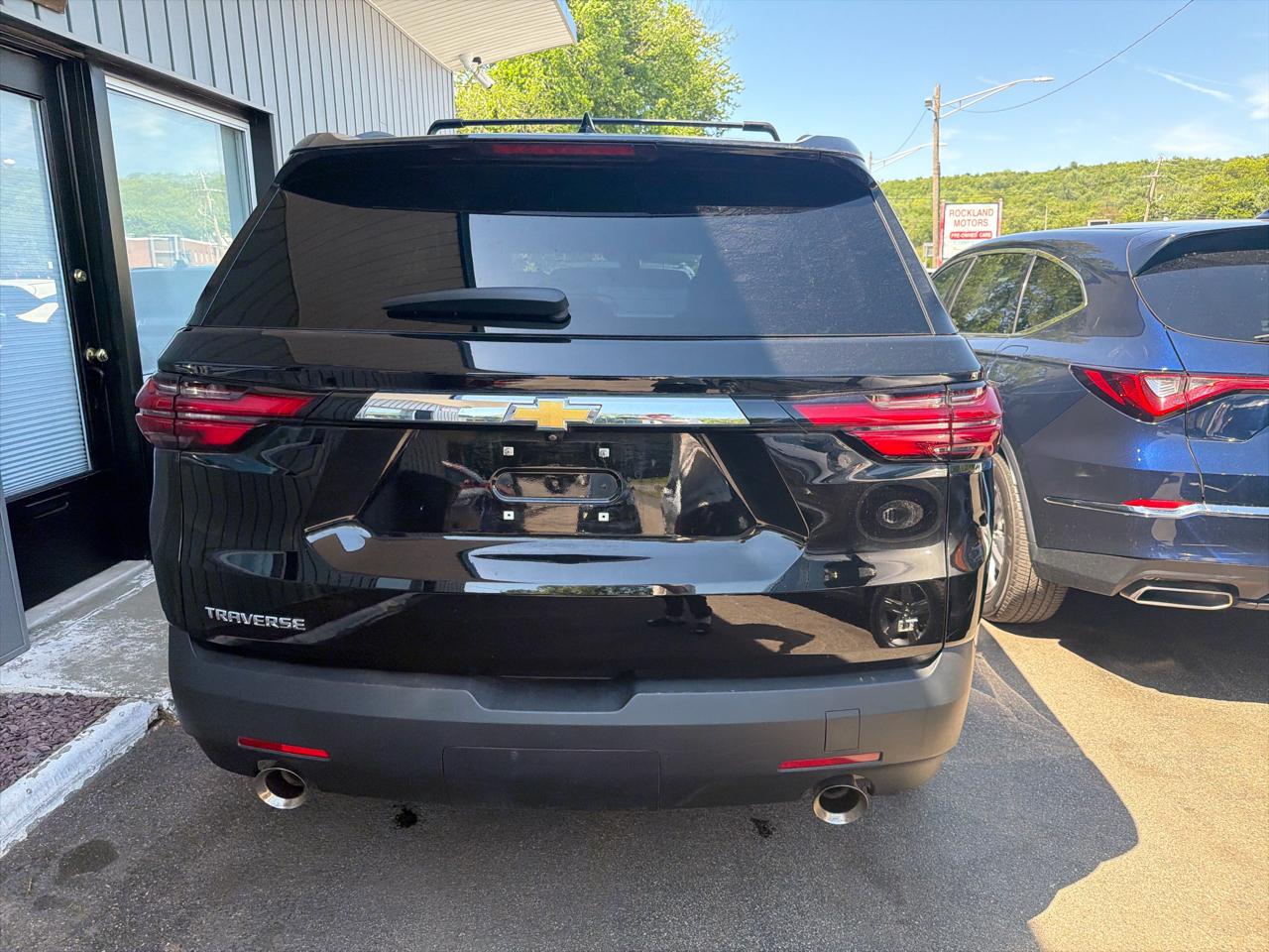 Chevrolet Traverse FWD 4dr LT Cloth w/1LT 2023