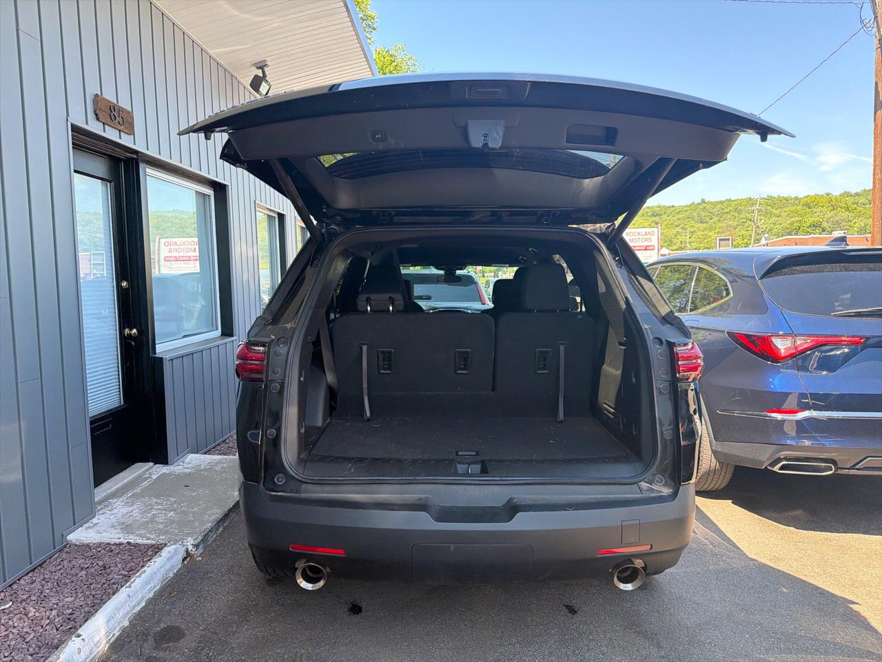 Chevrolet Traverse FWD 4dr LT Cloth w/1LT 2023