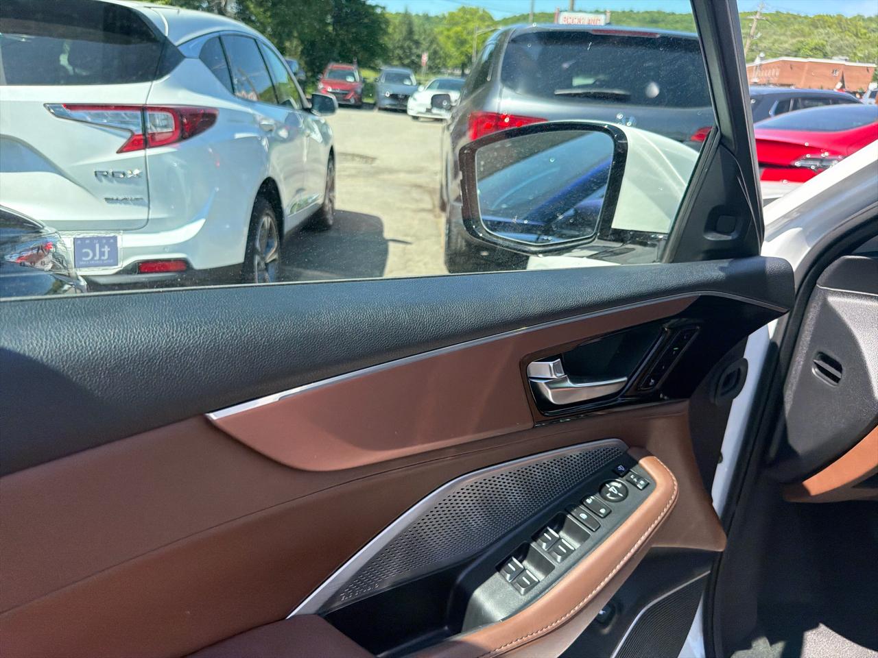 Acura MDX SH-AWD w/Technology Package 2023