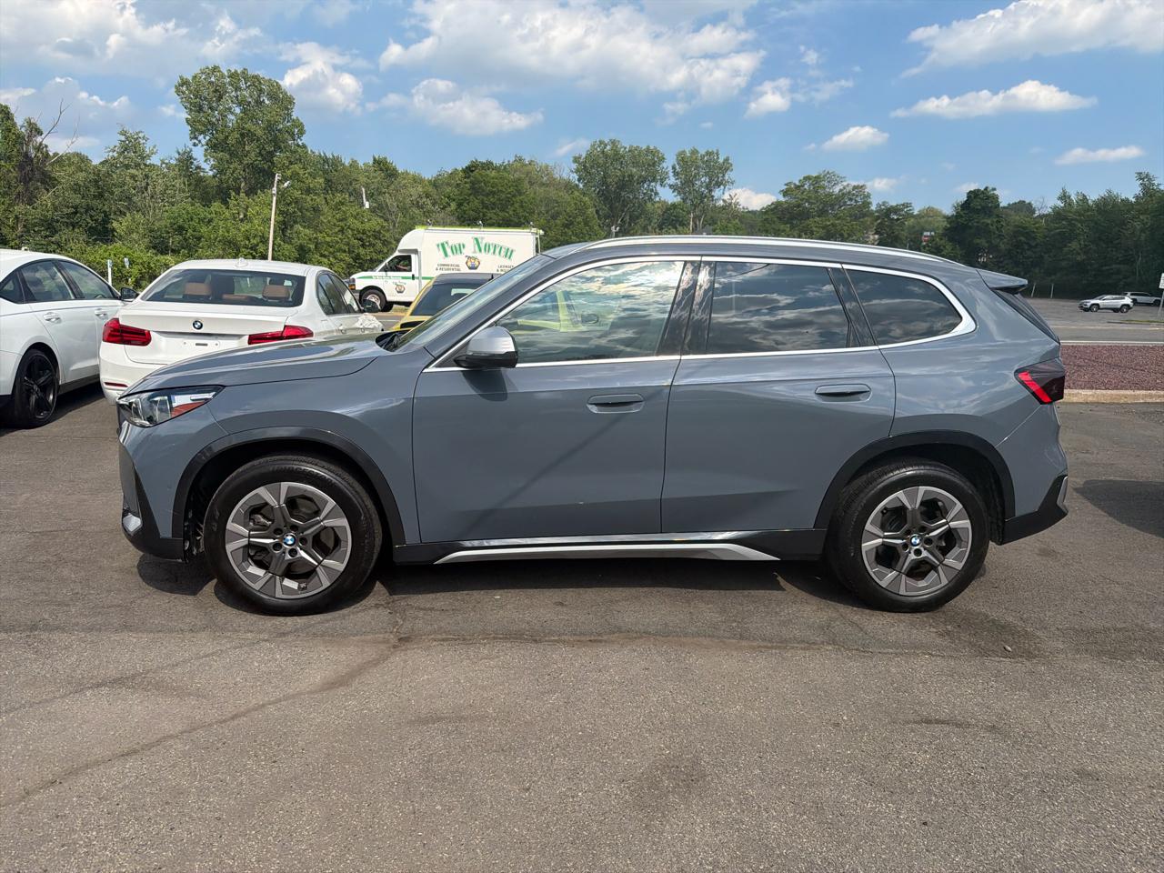 BMW X1 xDrive28i Sports Activity Vehicle 2023