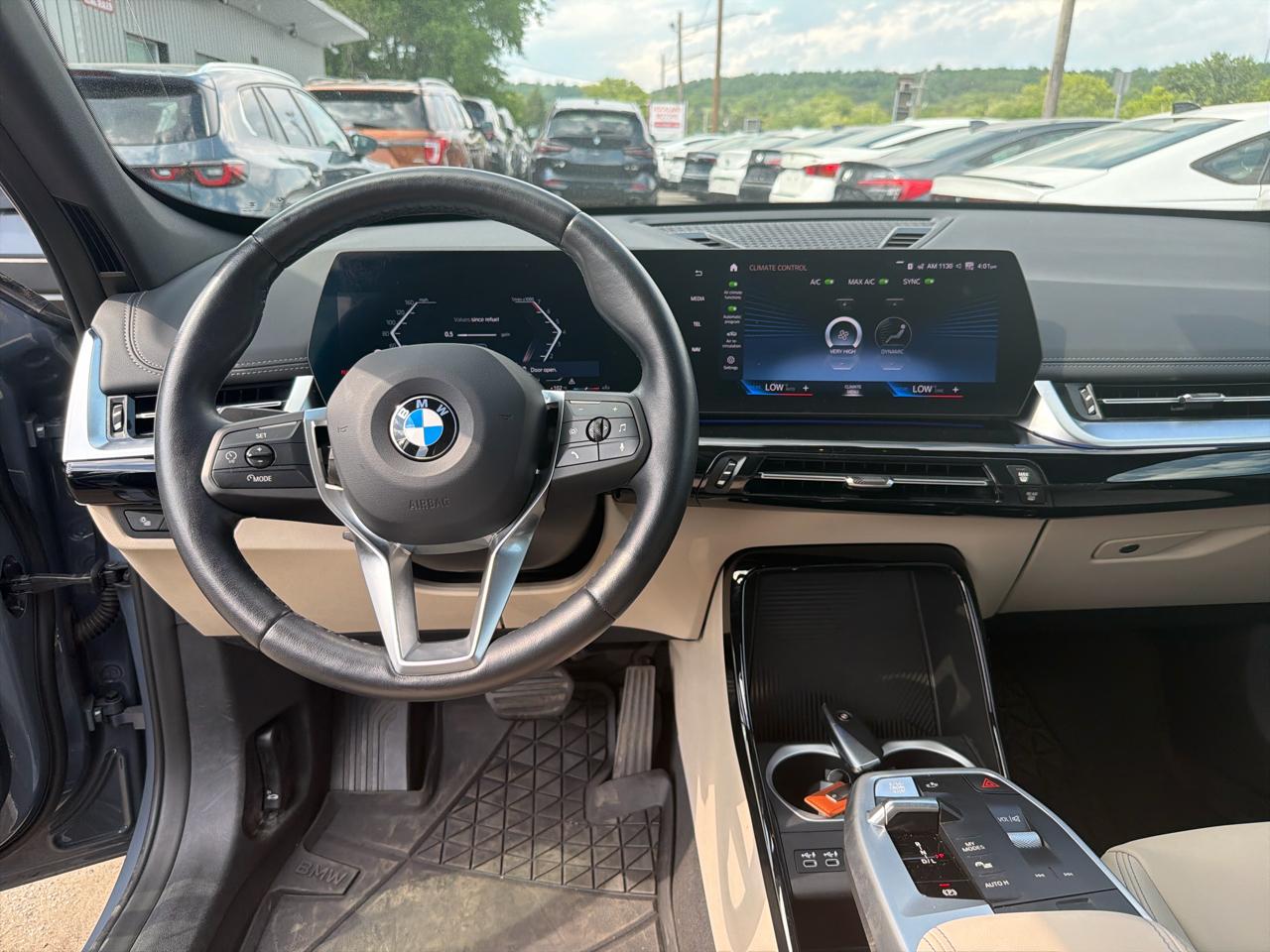 BMW X1 xDrive28i Sports Activity Vehicle 2023