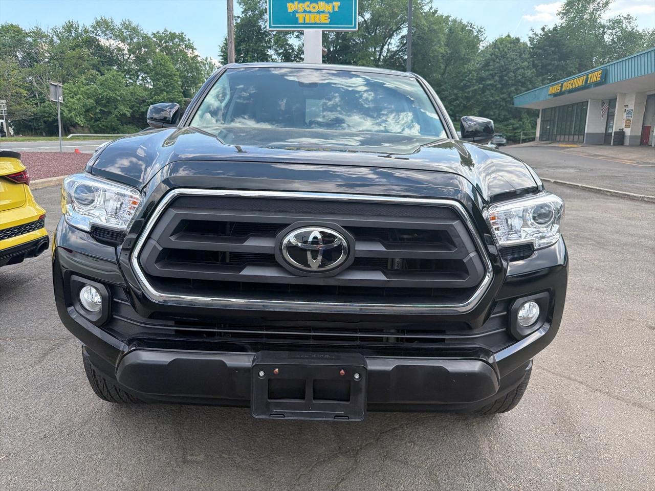 Toyota Tacoma 4WD  2023