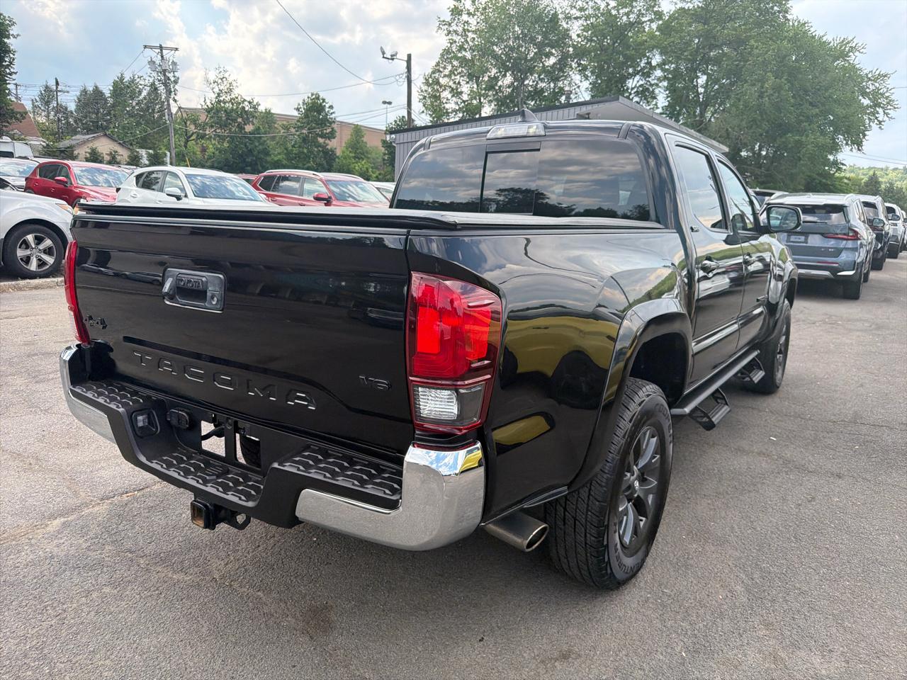 Toyota Tacoma 4WD  2023