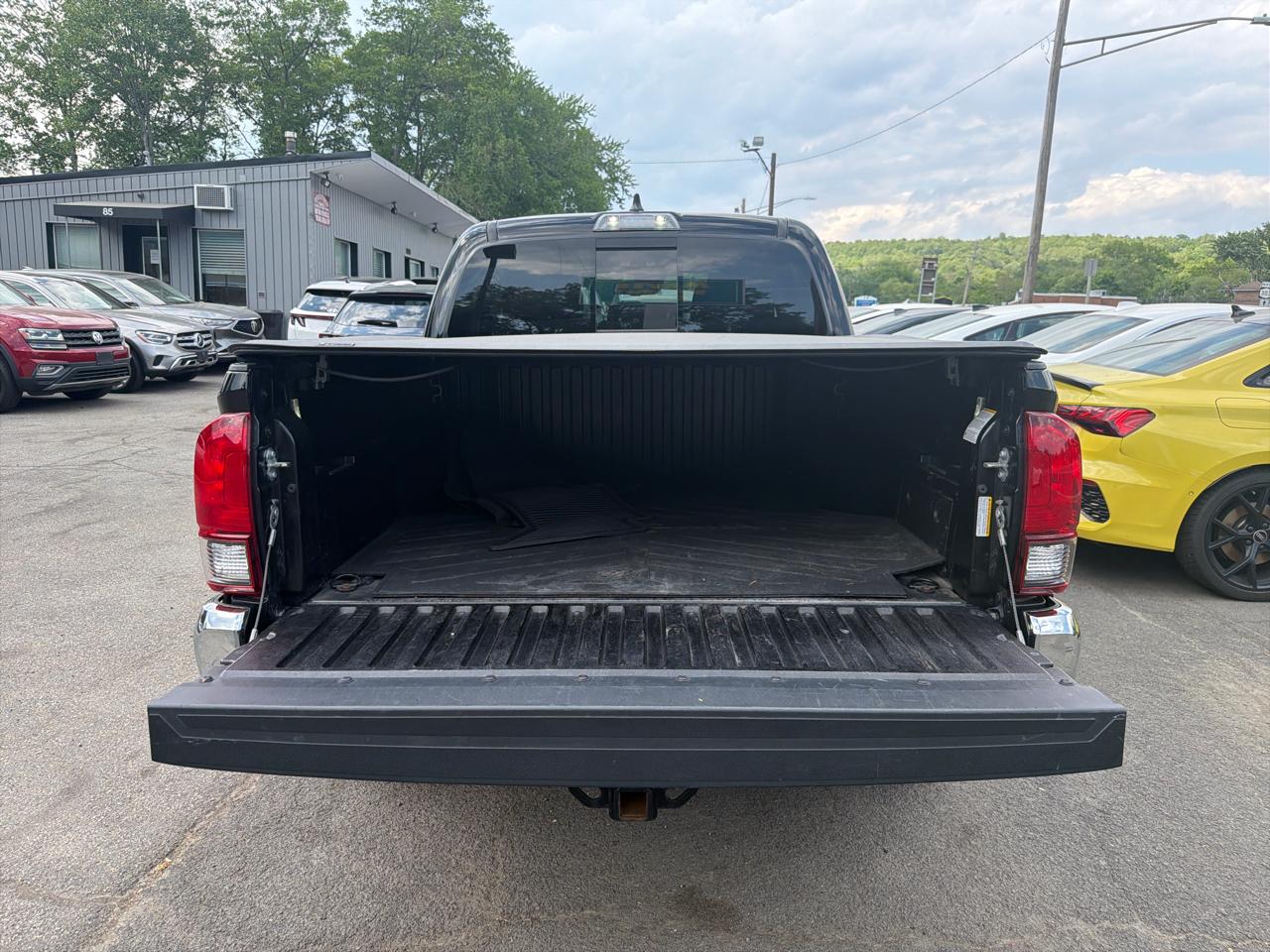 Toyota Tacoma 4WD  2023
