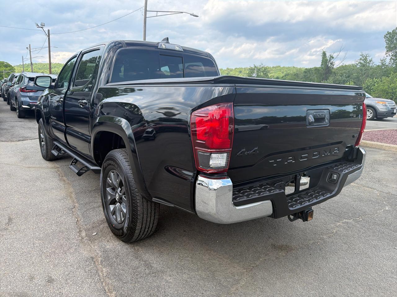 Toyota Tacoma 4WD  2023