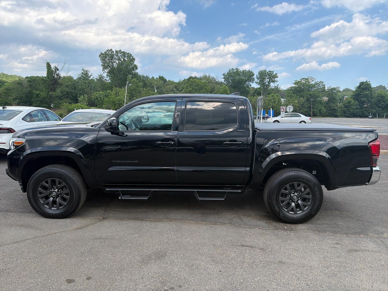 Toyota Tacoma 4WD  2023