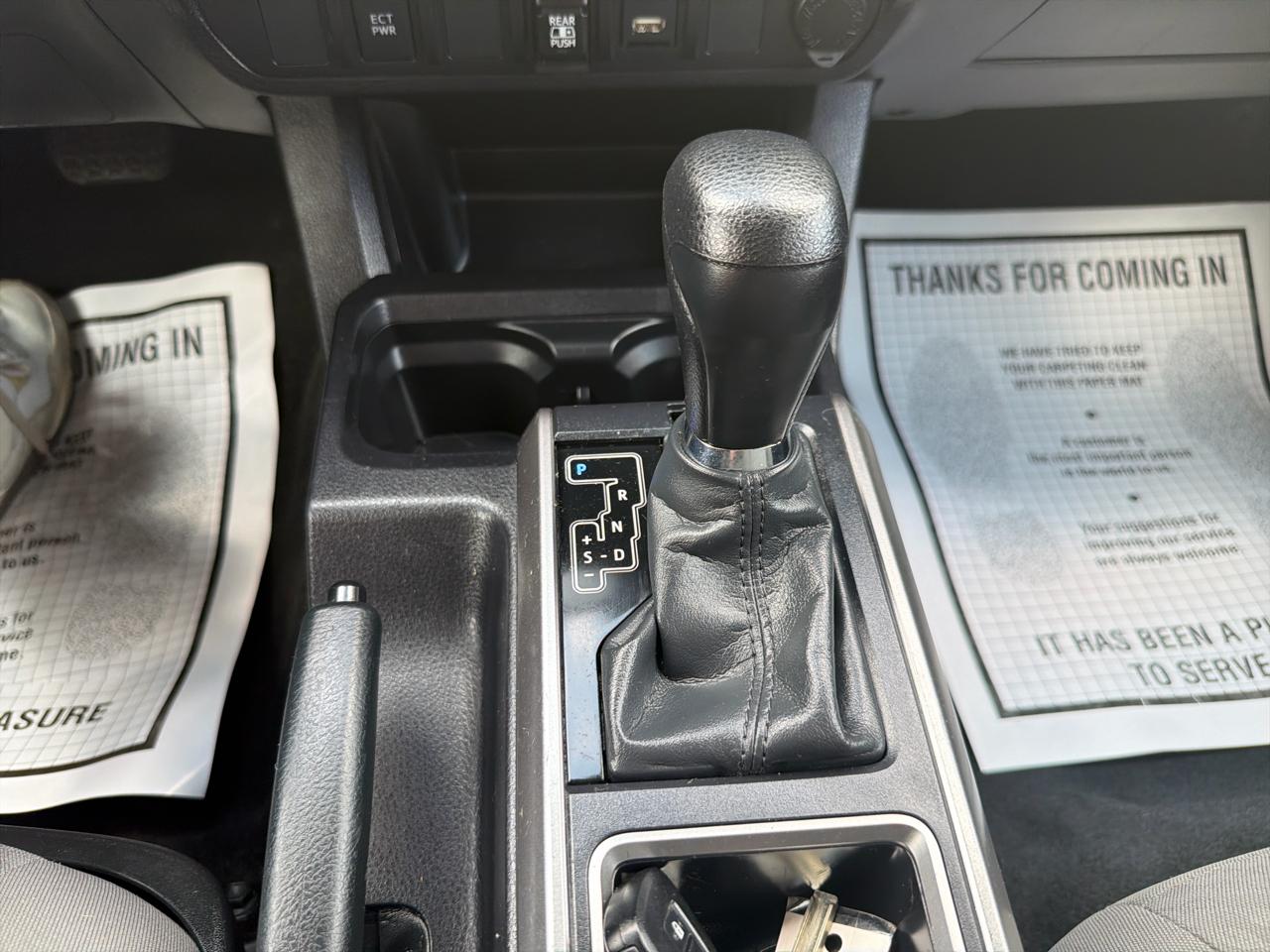 Toyota Tacoma 4WD  2023