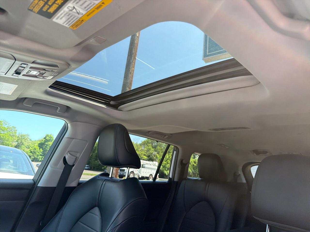 Toyota Highlander Hybrid XLE AWD (Natl) 2022