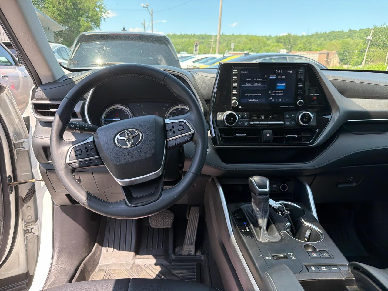 Toyota Highlander Hybrid XLE AWD (Natl) 2022