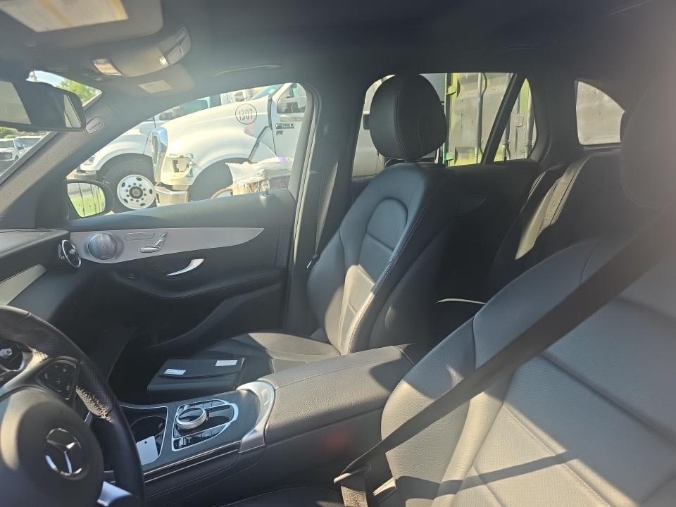 Mercedes-Benz GLC GLC 300 4MATIC SUV 2019