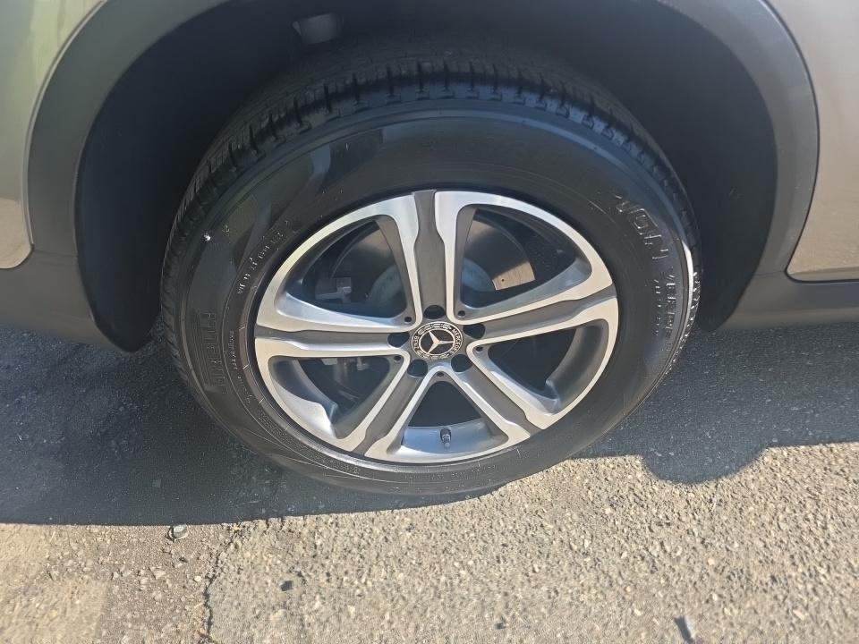 Mercedes-Benz GLC GLC 300 4MATIC SUV 2019