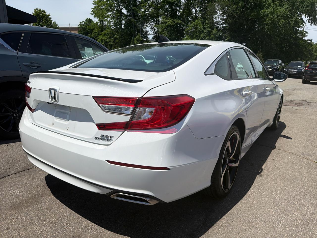 Honda Accord Sedan Sport 2.0T Auto 2022