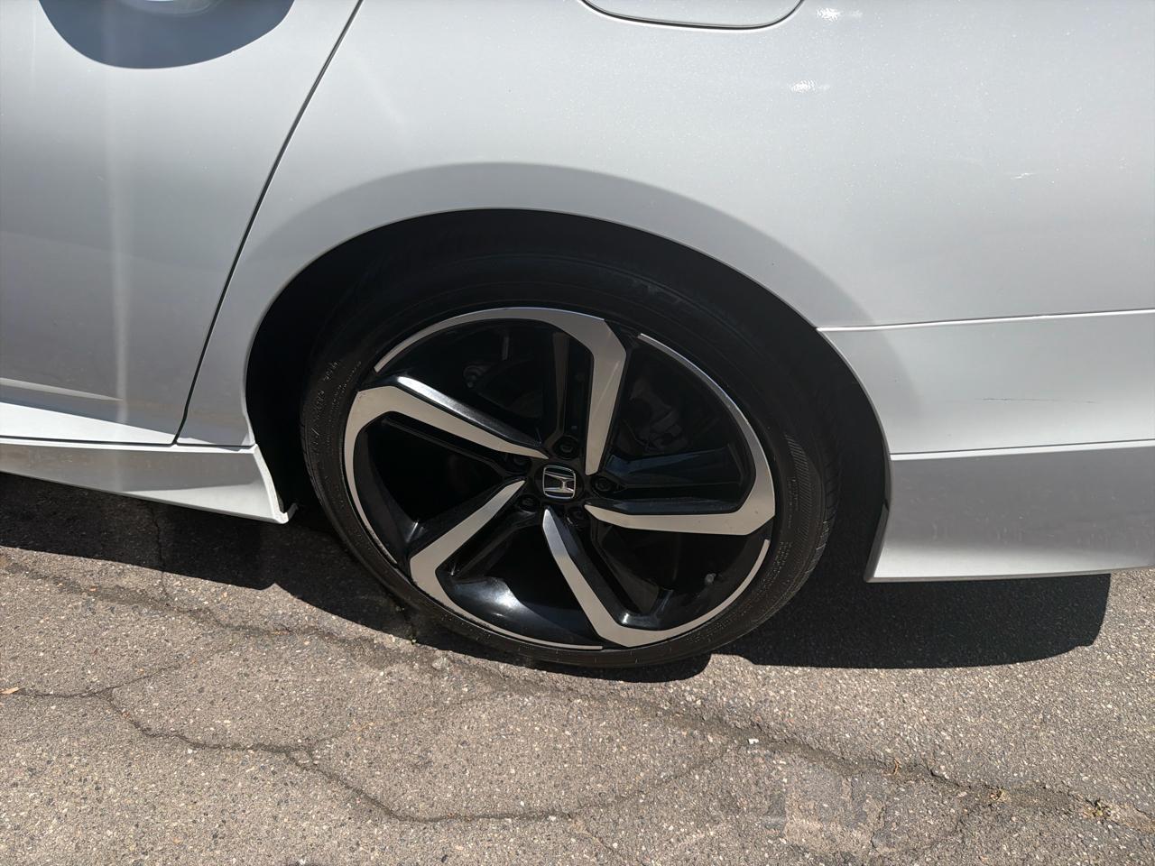 Honda Accord Sedan Sport 2.0T Auto 2022